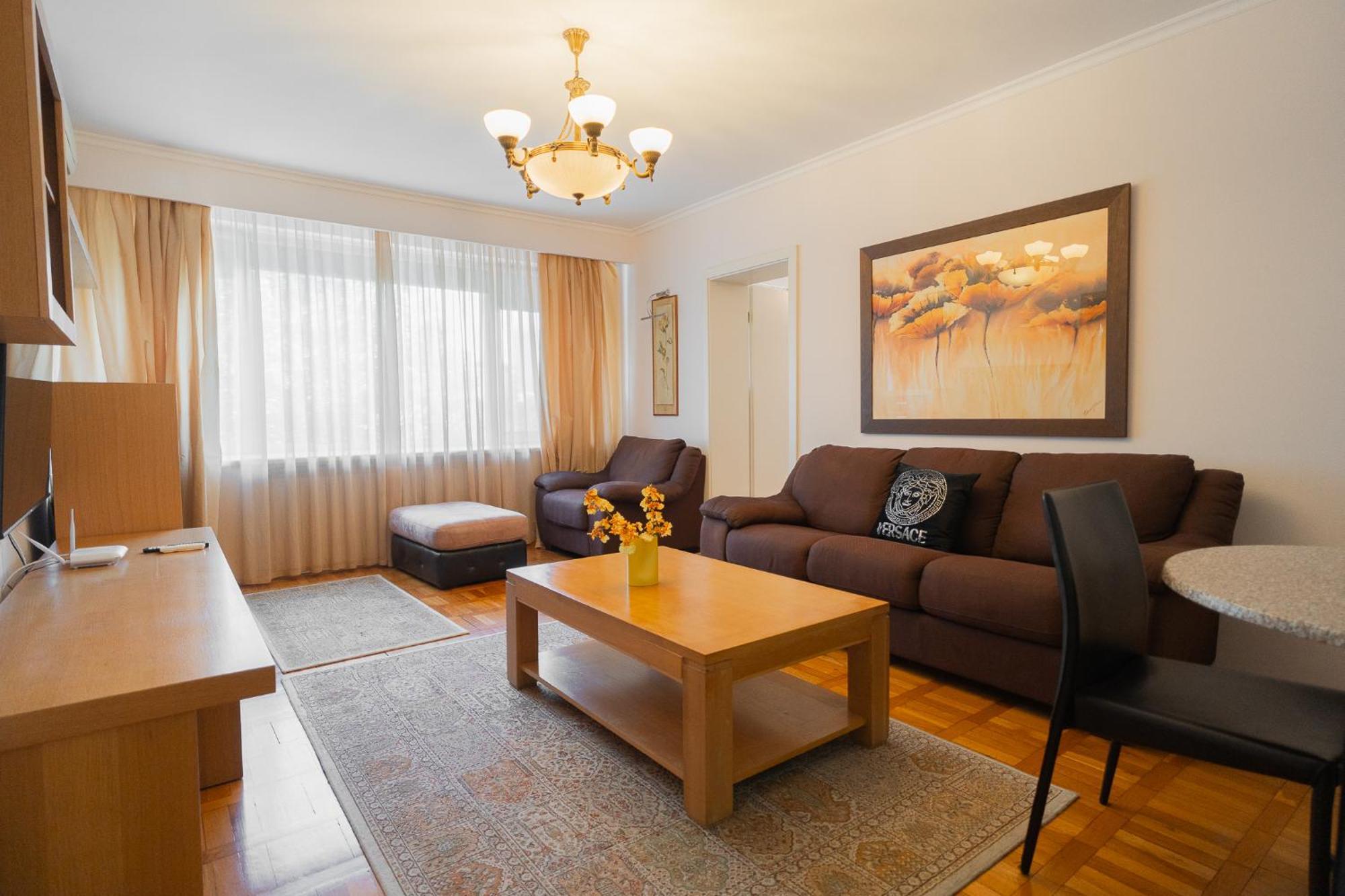 Classic Stay Next To Victoriei Avenue 부쿠레슈티 외부 사진
